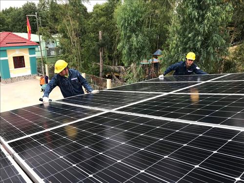 Quyết định 13/2020/QĐ-TTg của Thủ tướng Chính phủ chính thức có hiệu lực thi hành từ ngày 22/5/2020, điện mặt trời mái nhà được kỳ vọng phát triển mạnh